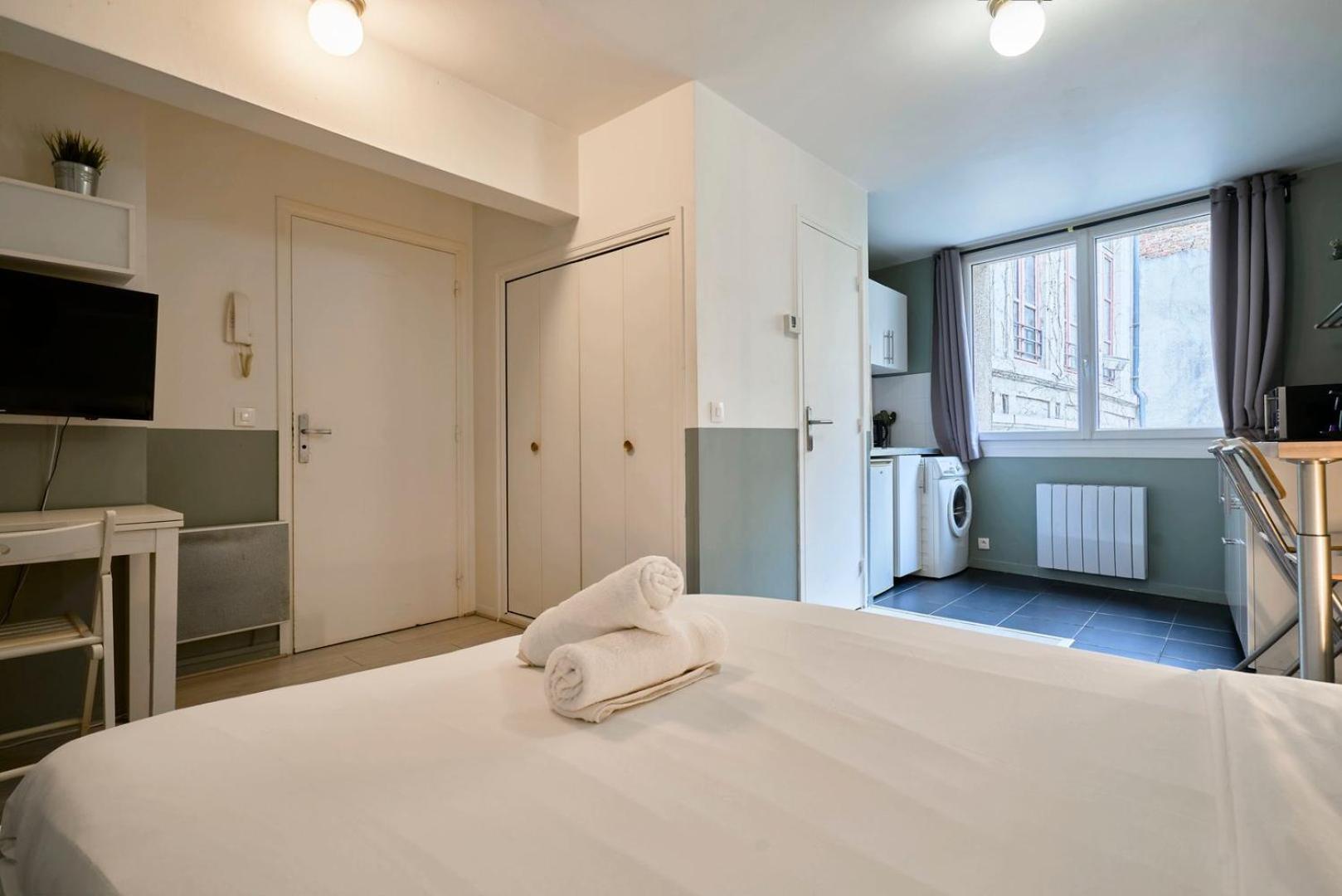 Equipped Studio In Vieux-Lille Near Grand Place Esterno foto